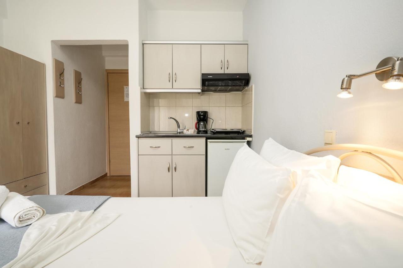 Haus Galini Lägenhet Sarti Exteriör bild
